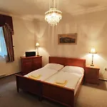 Hotel Smolenicky Zamok Smolenice