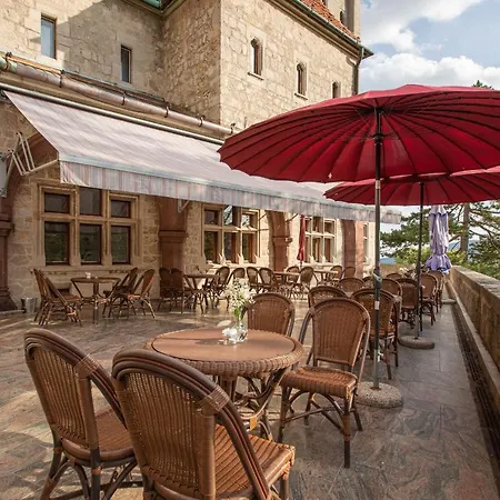 Smolenický Zámok Hotel