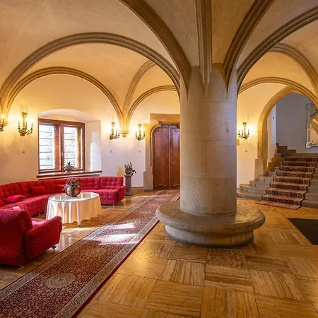 Smolenický Zámok Hotel Smolenice