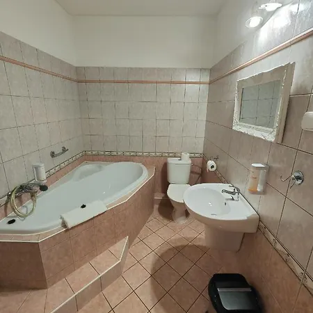 Smolenický Zámok *