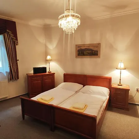 Hotell Smolenicky Zamok Smolenice