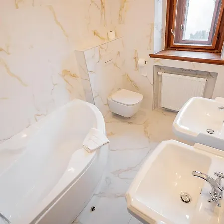 Smolenický Zámok Hotel