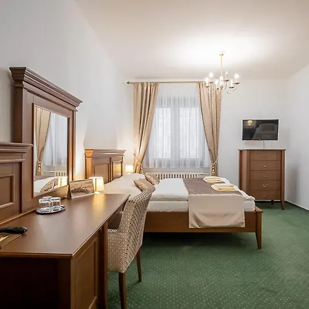 Hotell Smolenicky Zamok Smolenice