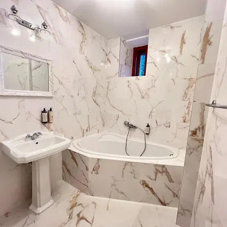 Smolenický Zámok *